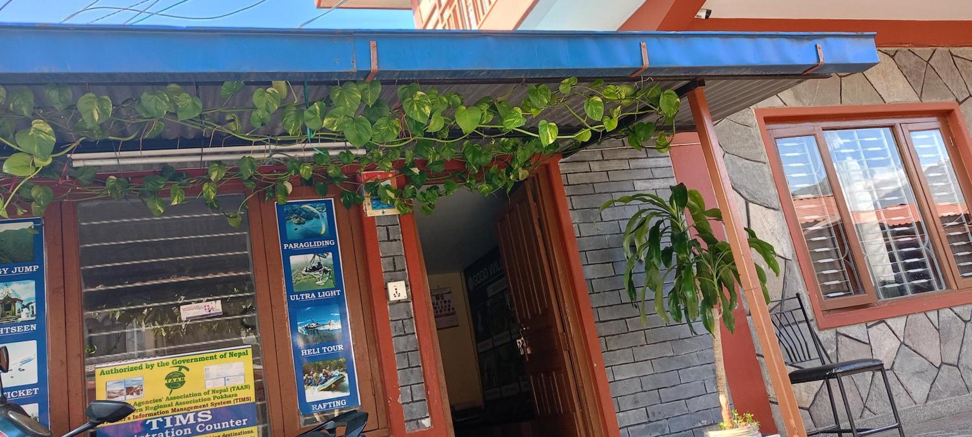 Pokhara Metro Eco Hotel Bagian luar foto