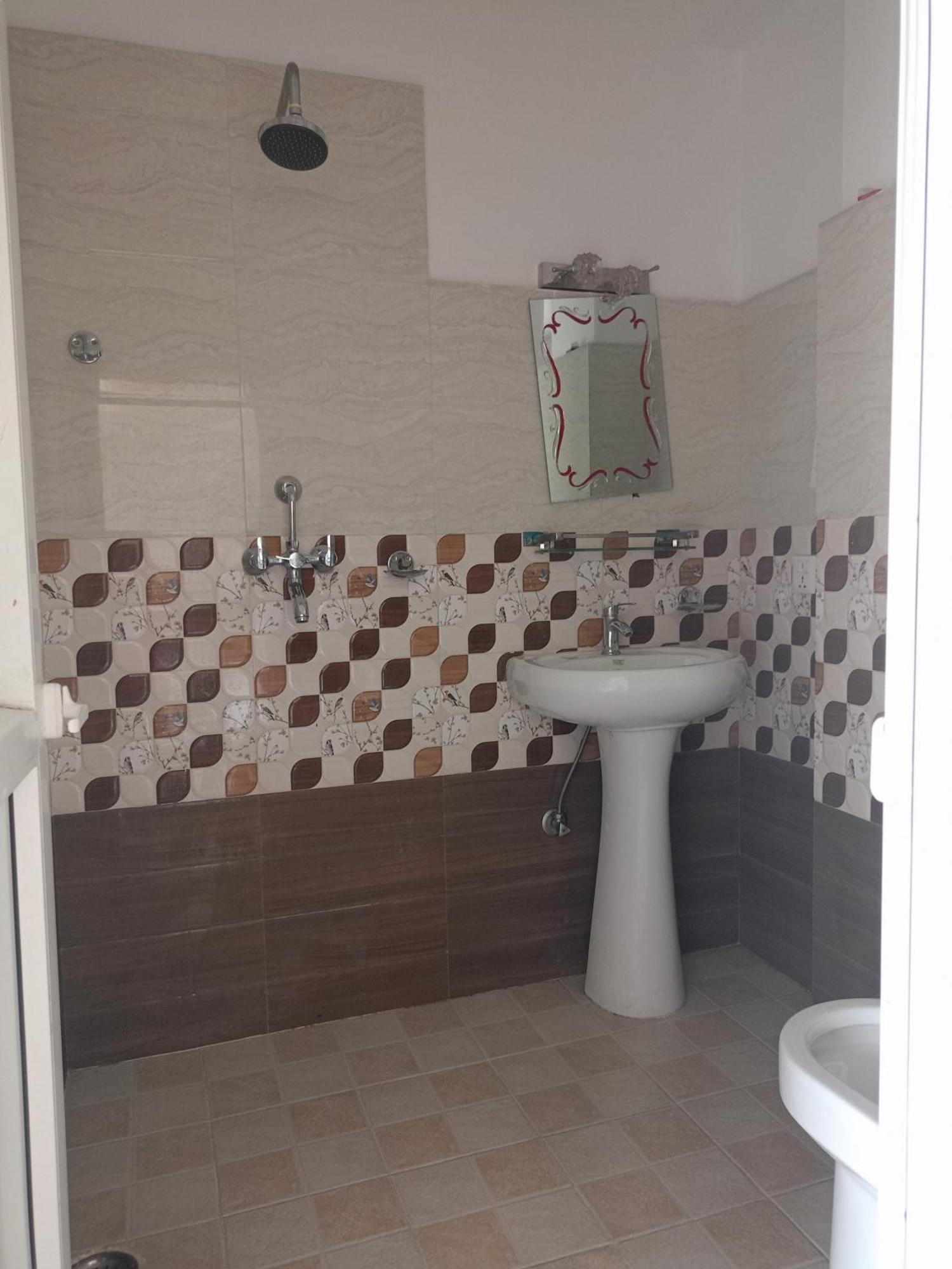 Pokhara Metro Eco Hotel Bagian luar foto